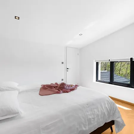 Vila Ulika With Pool, Sauna And Jacuzzi